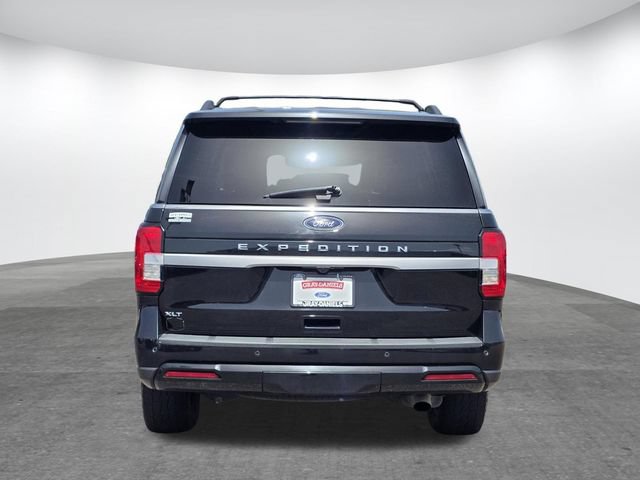 Used 2023 Ford Expedition XLT AWD/4WD image 5