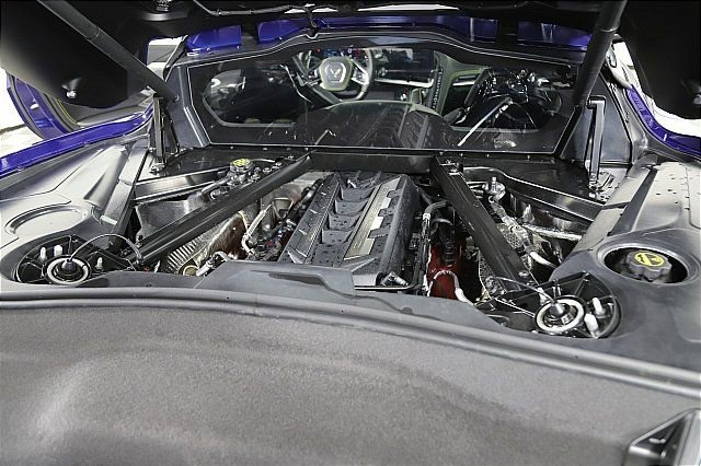 New 2025 Chevrolet Corvette E-Ray AWD/4WD image 12
