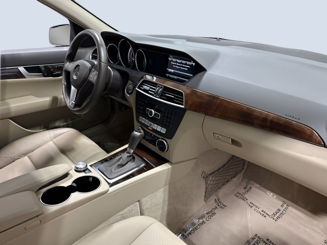 Used 2013 Mercedes-Benz C 300 4MATIC Sedan image 11