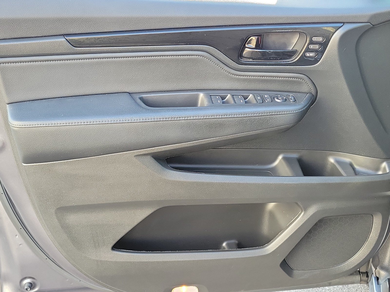 Used 2022 Honda Odyssey Touring image 13