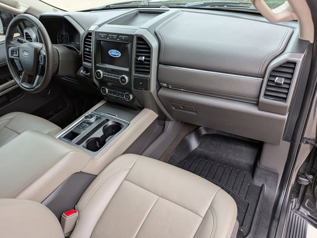 Used 2020 Ford Expedition XLT w/ Equipment Group 202A image 29