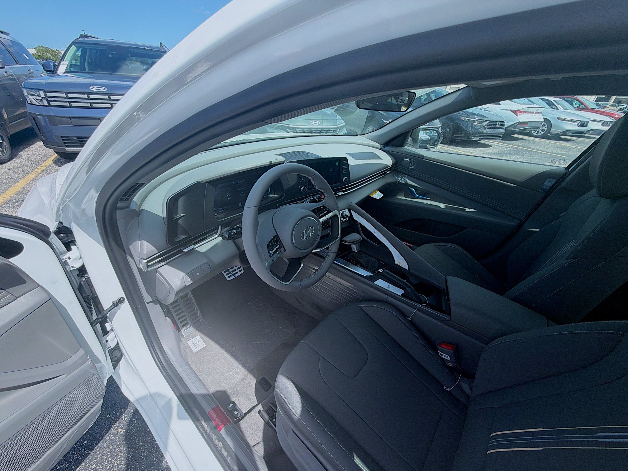 New 2026 Hyundai Elantra Sport FWD image 7
