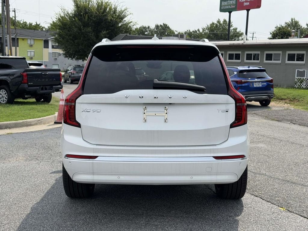 New 2026 Volvo XC90 T8 Plus w/ Protection Package Premier AWD/4WD image 20