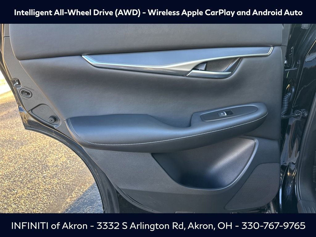 Certified 2025 INFINITI QX50 Pure image 33
