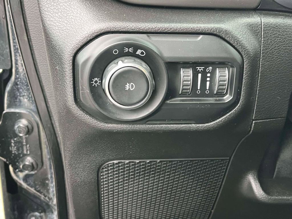 Used 2021 Jeep Wrangler Unlimited Sport image 14