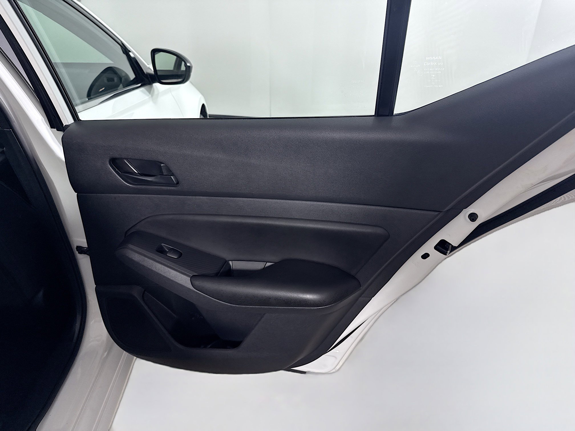 Used 2024 Nissan Altima 2.5 S image 28