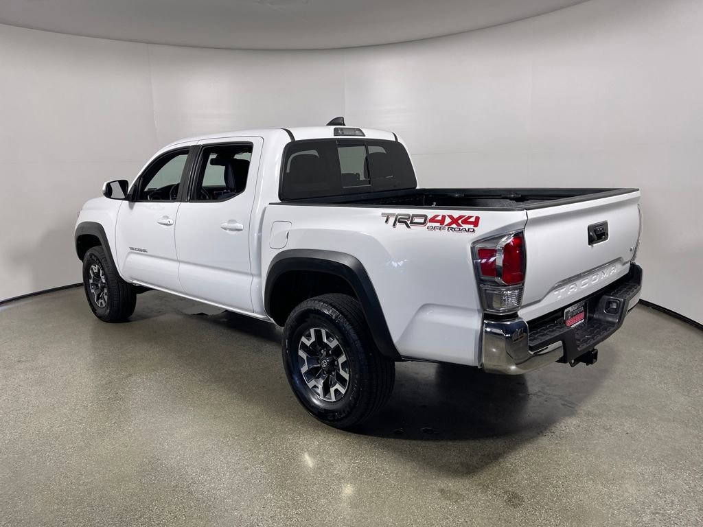 Certified 2023 Toyota Tacoma TRD Off-Road AWD/4WD image 5