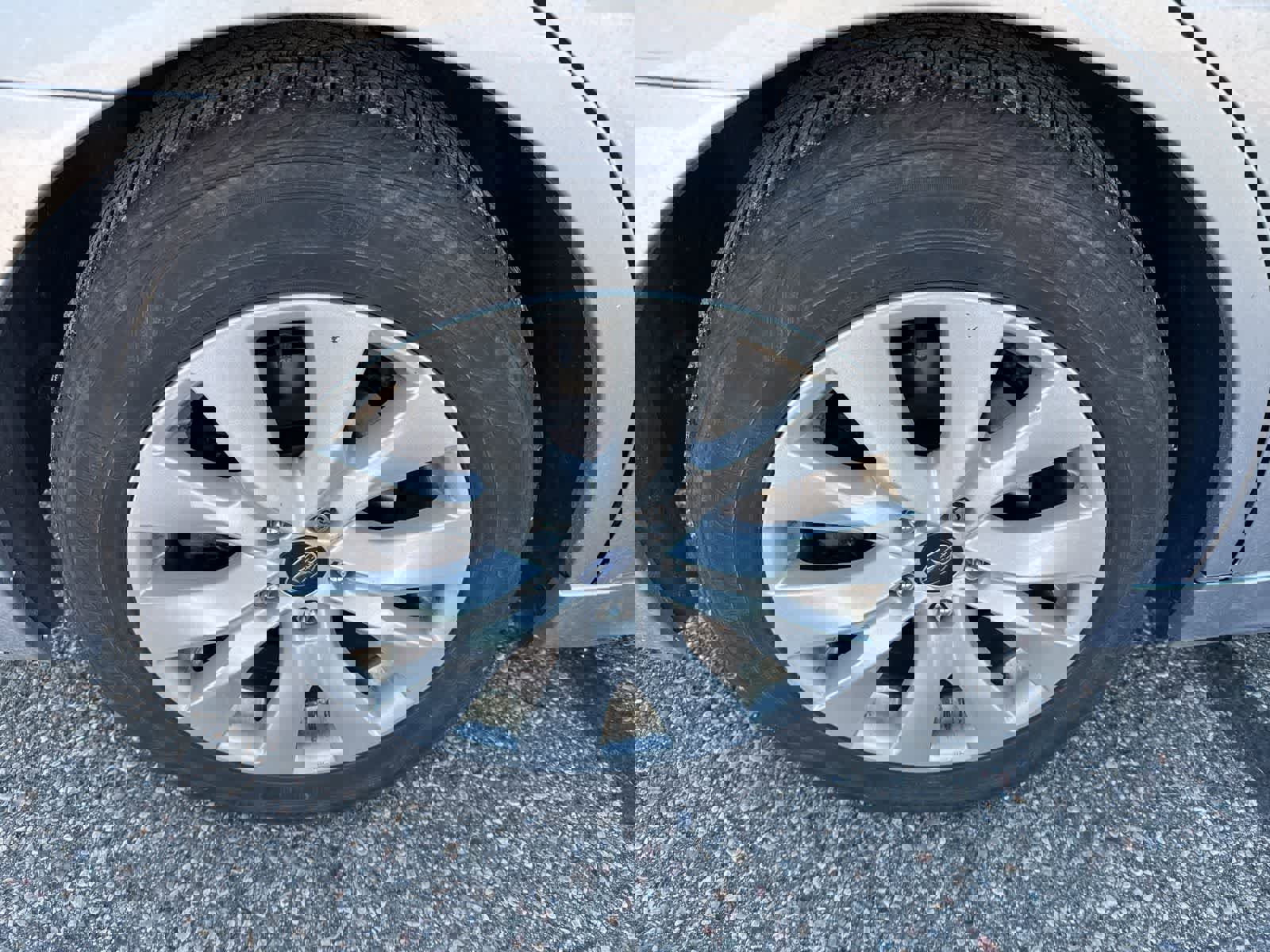 Used 2015 Subaru Legacy 2.5i Premium AWD/4WD image 8