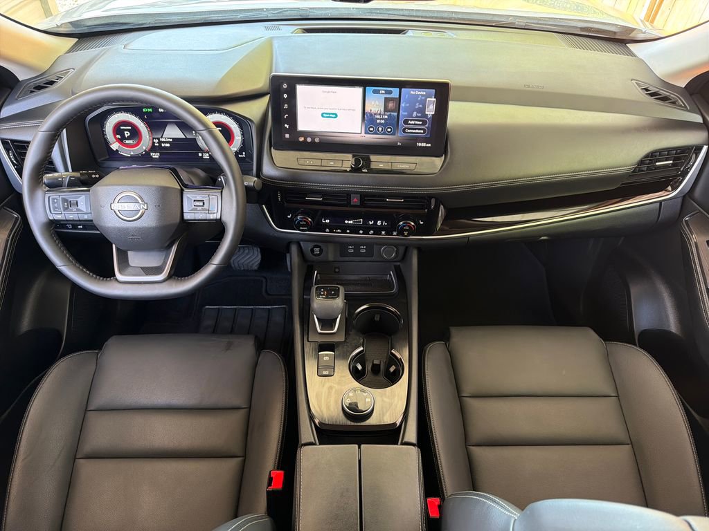 Used 2025 Nissan Rogue SL image 22
