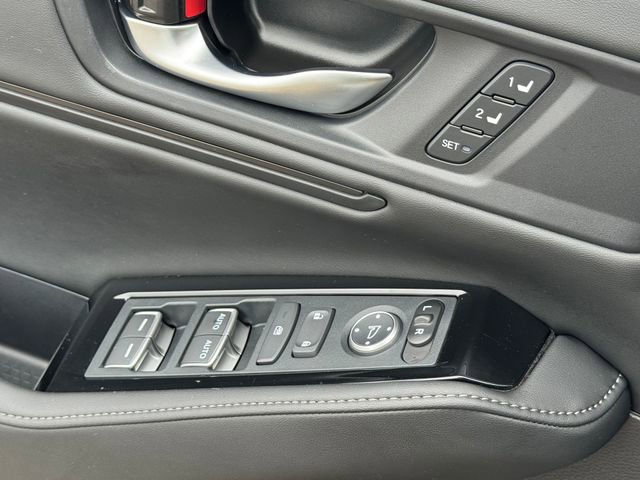 Certified 2025 Honda Accord Touring image 30