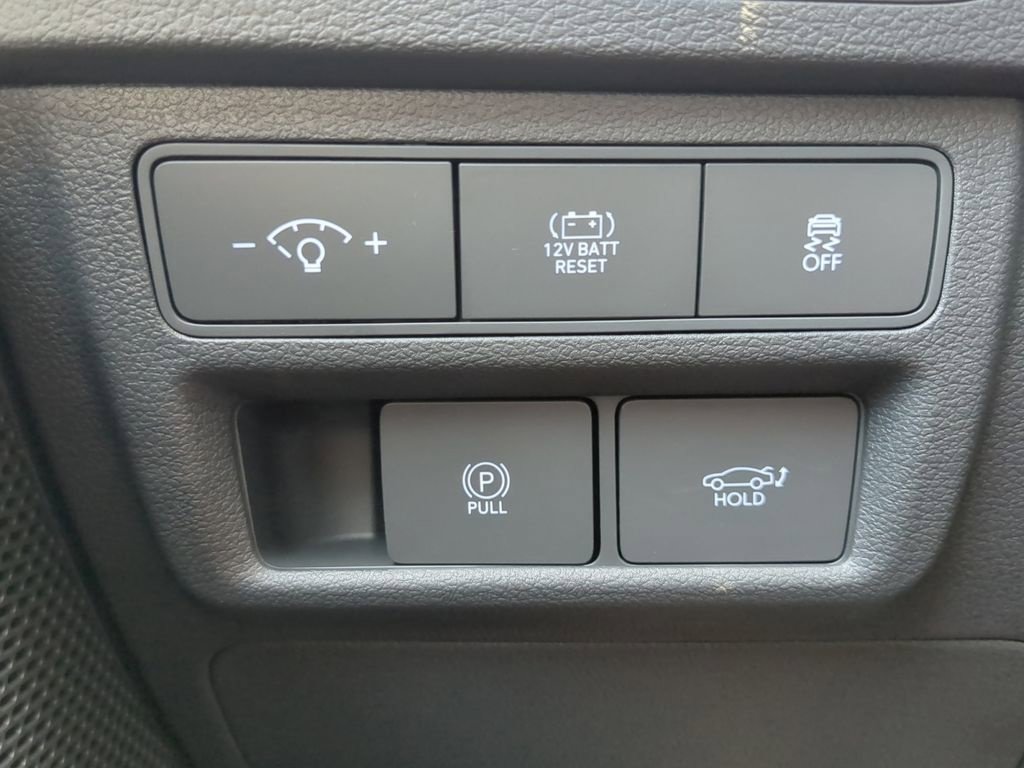 New 2025 Hyundai Sonata Limited FWD image 21