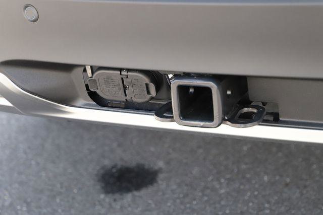New 2026 Ford Explorer Active AWD/4WD image 7