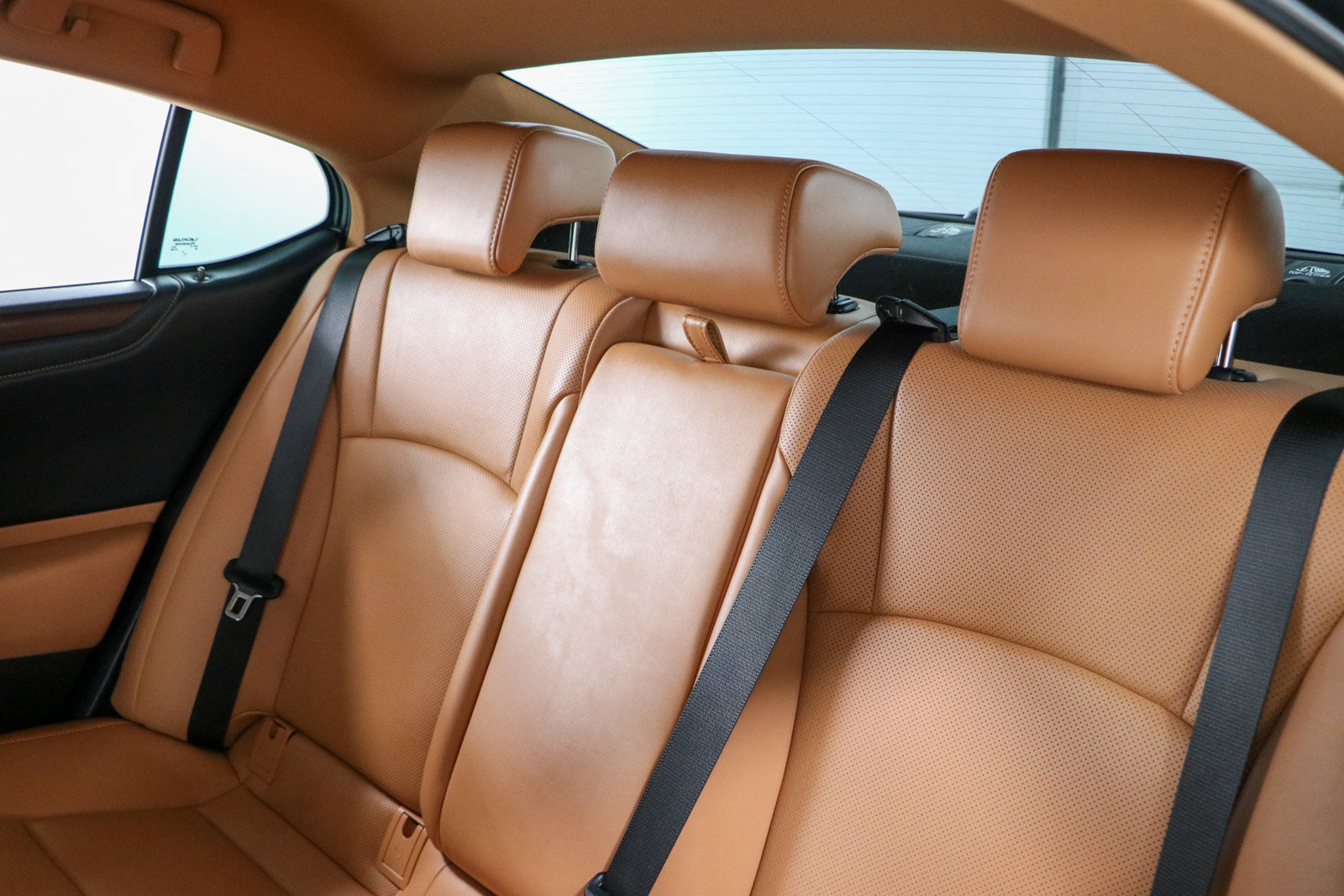 Used 2025 Lexus ES 350 w/ Premium Package FWD image 25