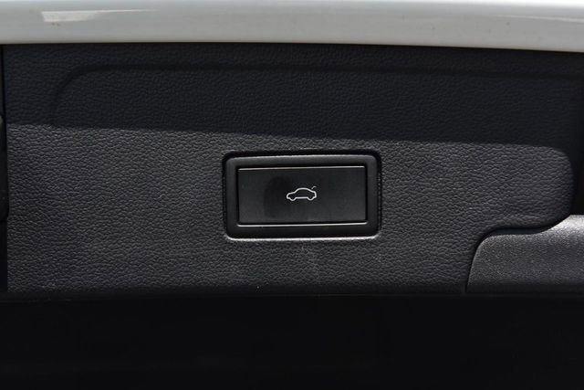 Certified 2024 Volkswagen Atlas Cross Sport SE image 25