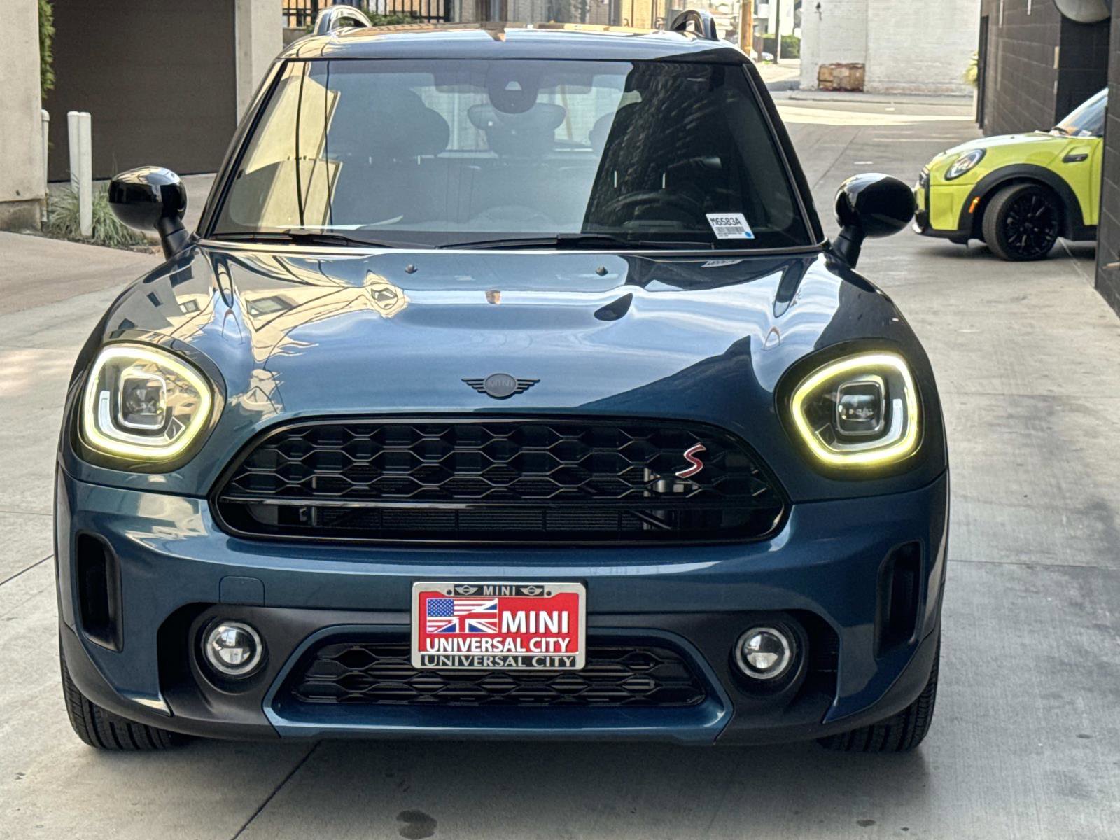 Used 2022 MINI Cooper Countryman S w/ Boardwalk Edition image 2
