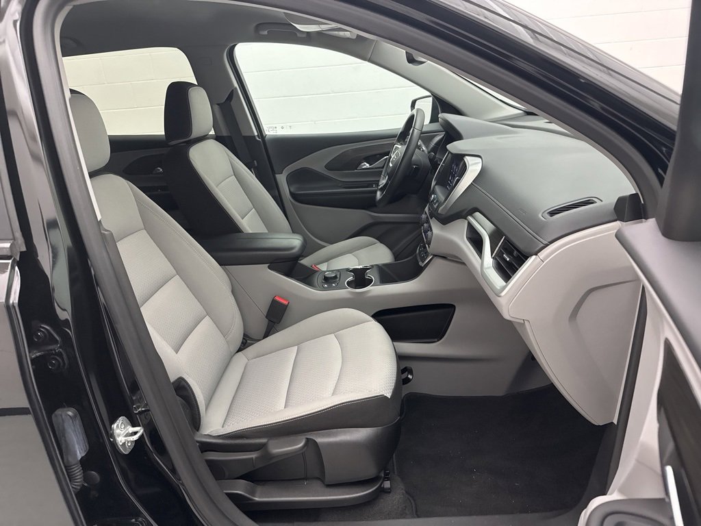 Used 2023 GMC Terrain SLE w/ Driver Convenience Package image 41