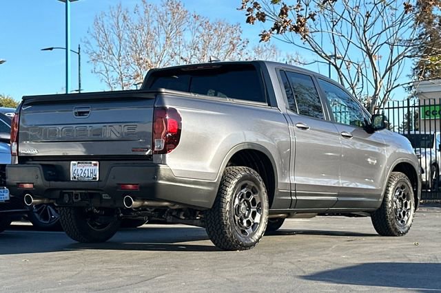Certified 2025 Honda Ridgeline TrailSport+ image 3