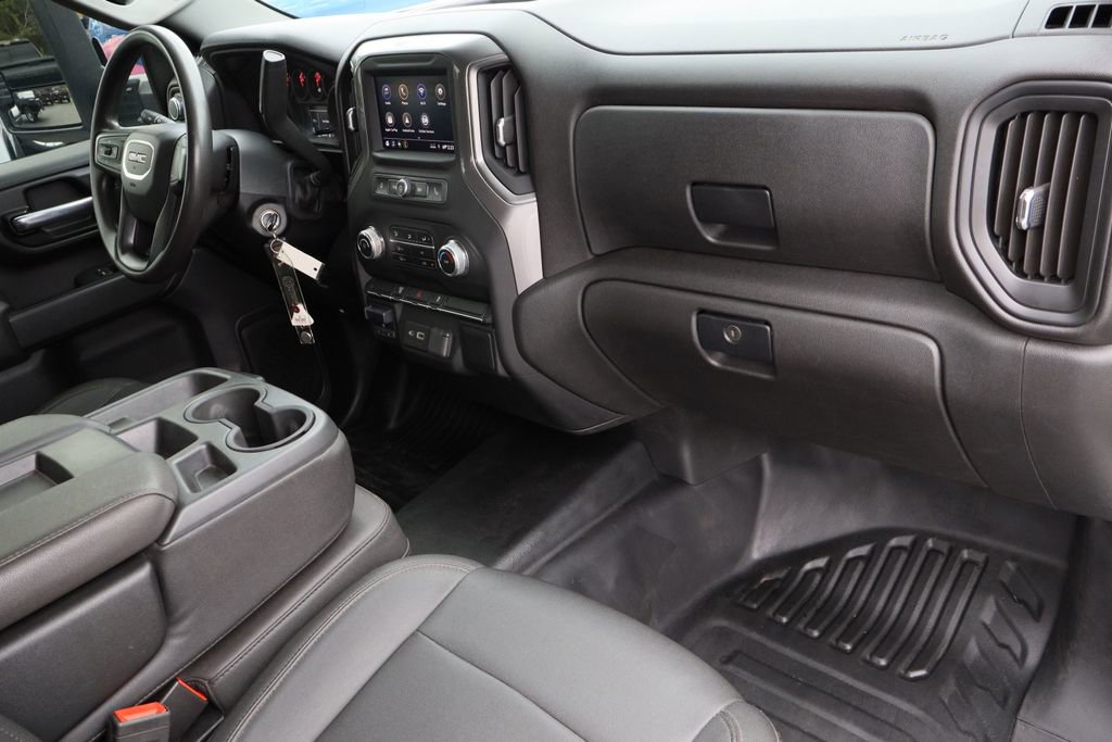 Used 2023 GMC Sierra 3500 Pro w/ Convenience Package image 29