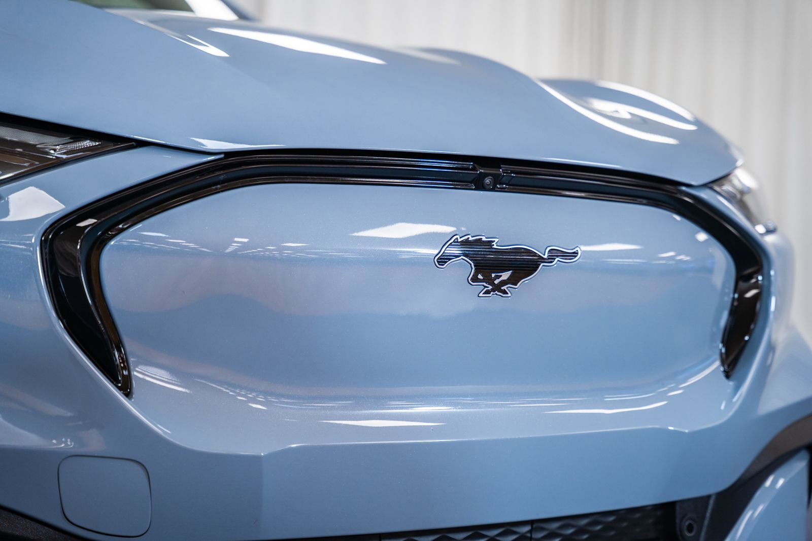 Certified 2025 Ford Mustang Mach-E Premium image 7