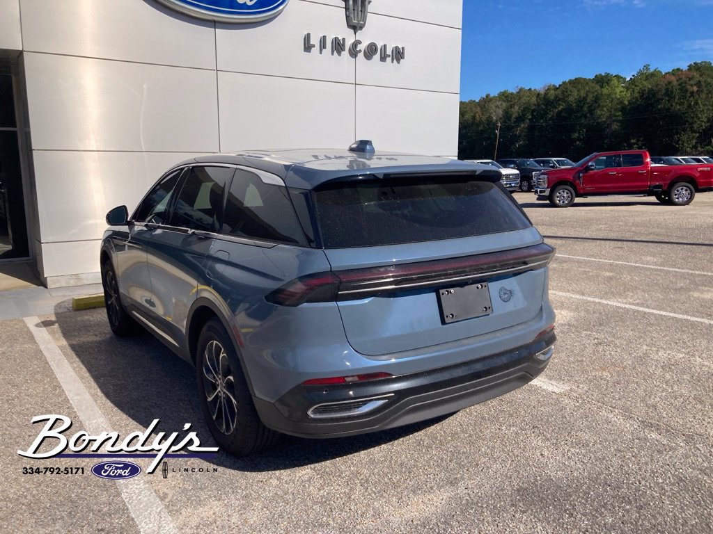 Used 2026 Lincoln Nautilus Premier w/ Equipment Group 102A AWD/4WD image 3