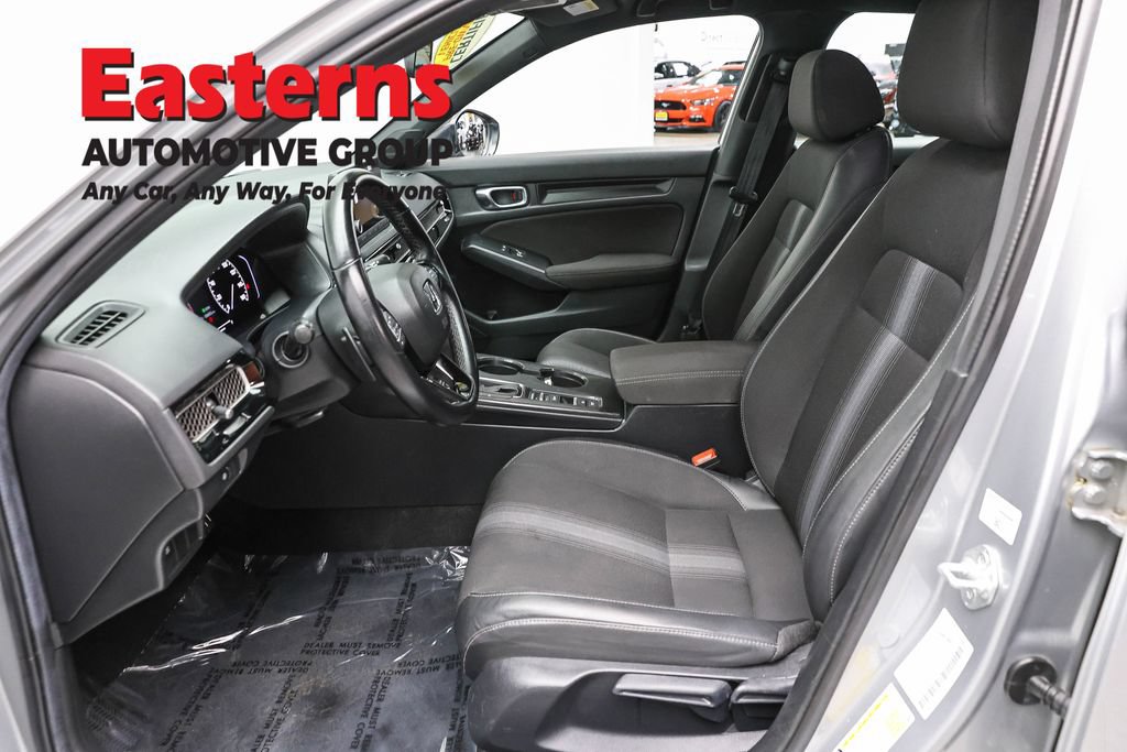 Used 2025 Honda Civic Sport image 14