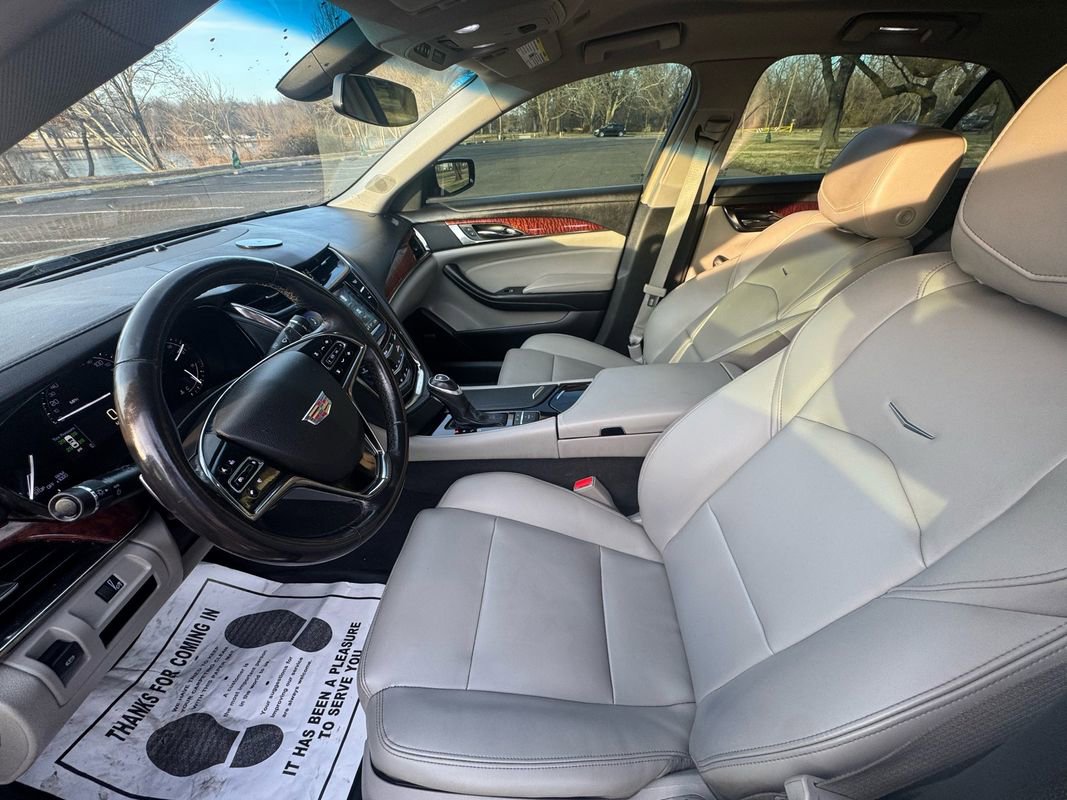 Used 2018 Cadillac CTS Sedan image 11