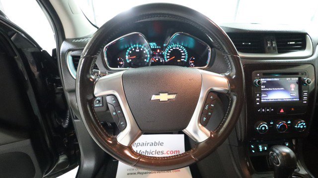 Used 2017 Chevrolet Traverse LT AWD/4WD image 19