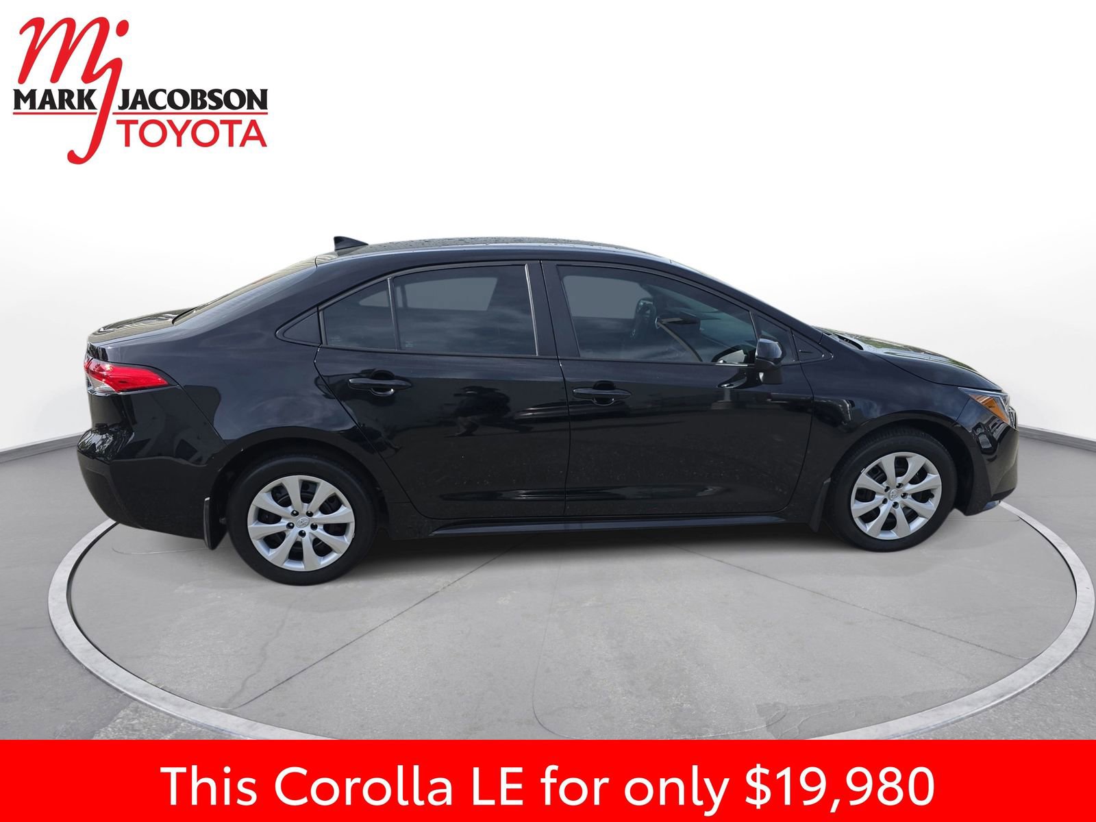 Used 2024 Toyota Corolla LE image 7