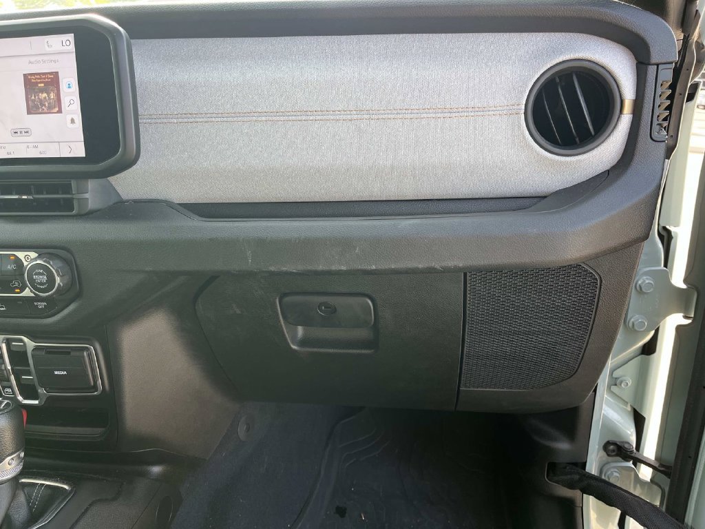 Used 2024 Jeep Wrangler Unlimited Sport AWD/4WD image 27