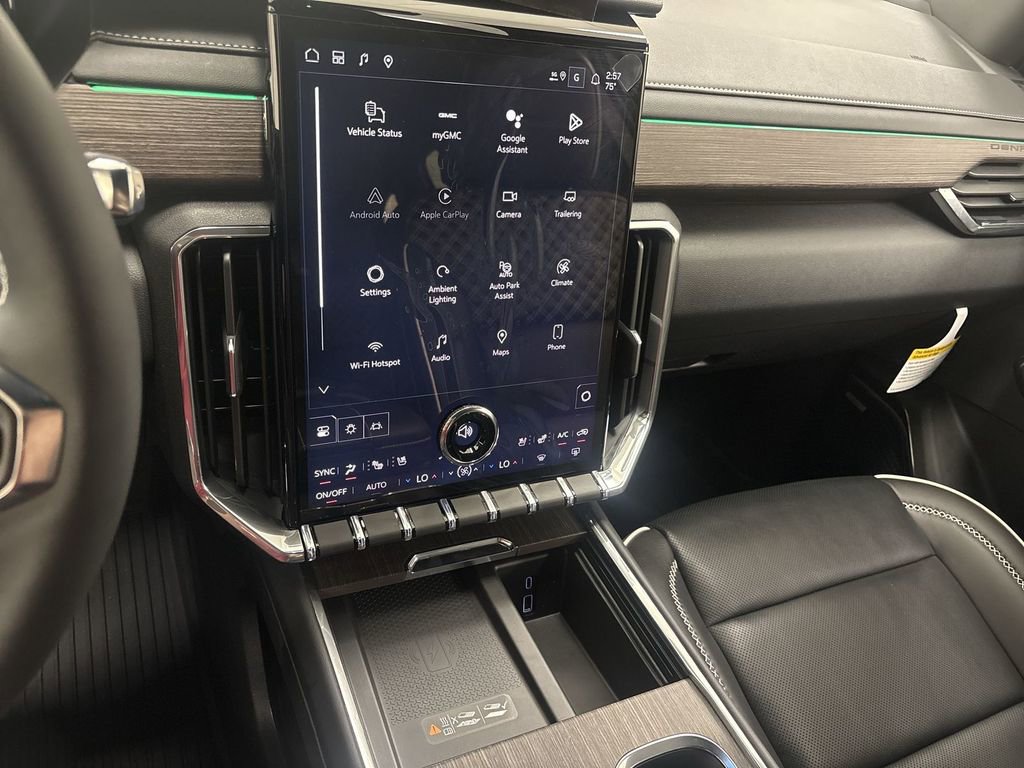 New 2026 GMC Acadia Denali w/ Super Cruise Package FWD image 13