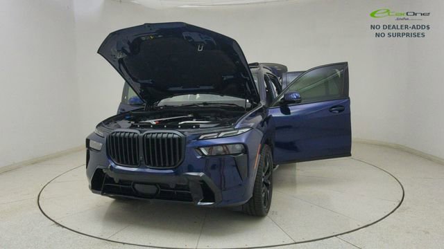 Used 2024 BMW X7 xDrive40i w/ Executive Package AWD/4WD image 76