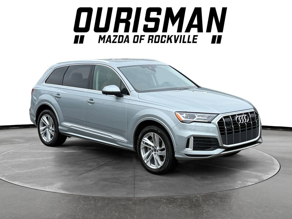Used 2023 Audi Q7 2.0T Premium w/ Convenience Package AWD/4WD image 1