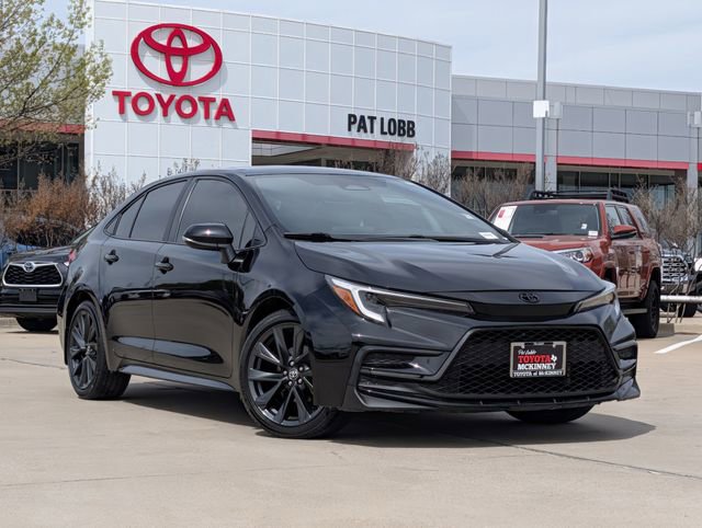 Used 2024 Toyota Corolla SE image 2