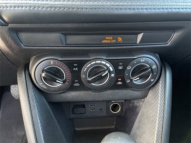 Used 2019 Toyota Yaris LE image 26