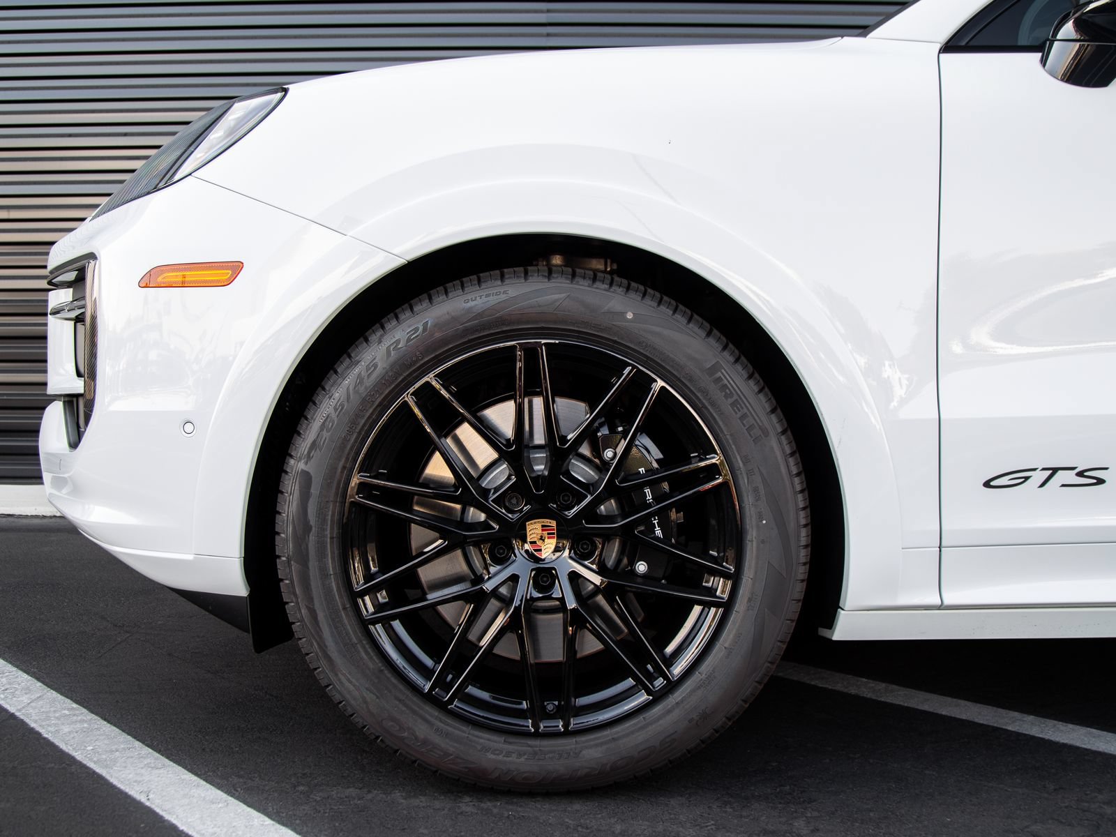 New 2026 Porsche Cayenne GTS AWD/4WD image 12