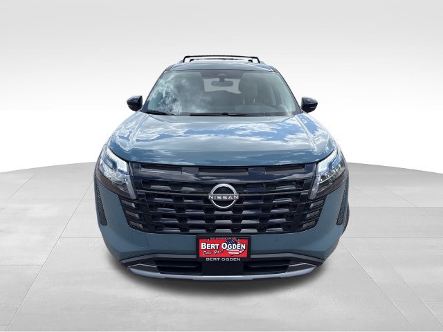 New 2026 Nissan Pathfinder SL FWD image 2