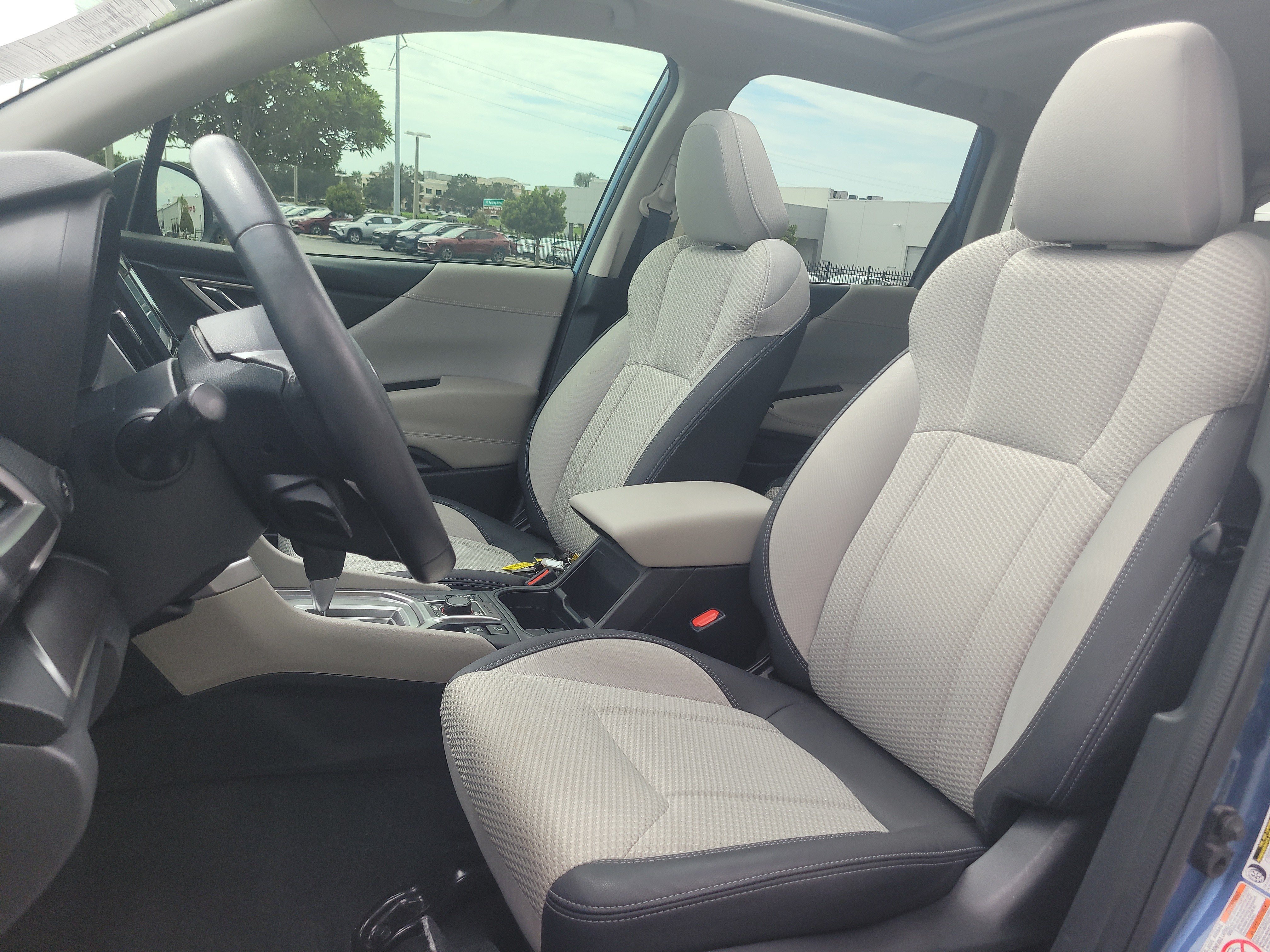 Used 2020 Subaru Forester Premium AWD/4WD image 21