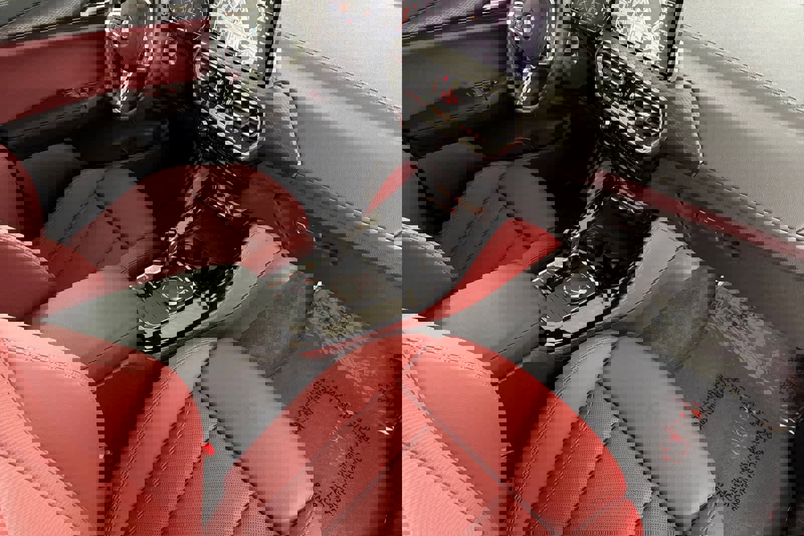 Used 2025 BMW X4 M40i image 16