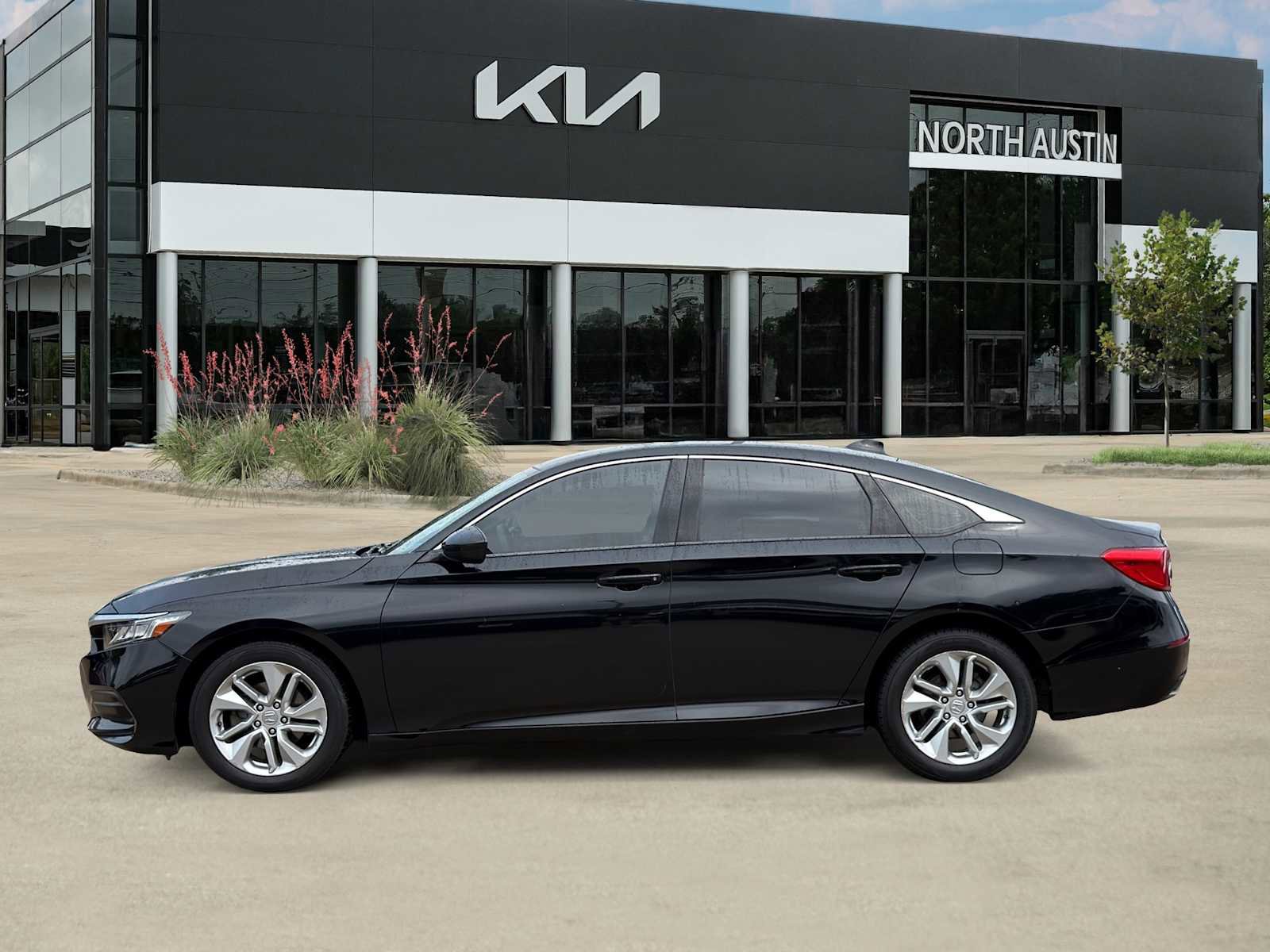 Used 2020 Honda Accord LX image 4