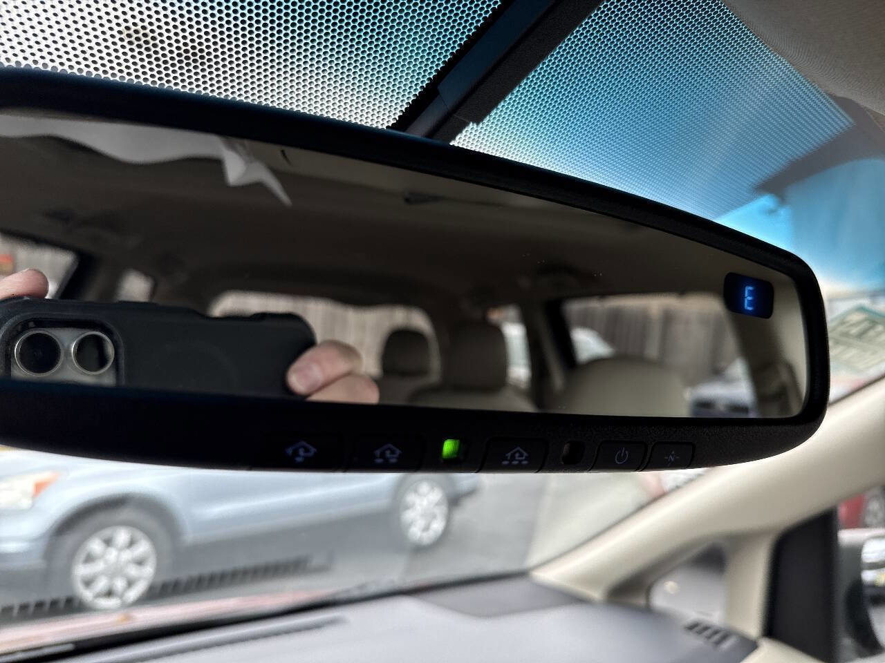 Used 2015 Toyota Sienna image 15