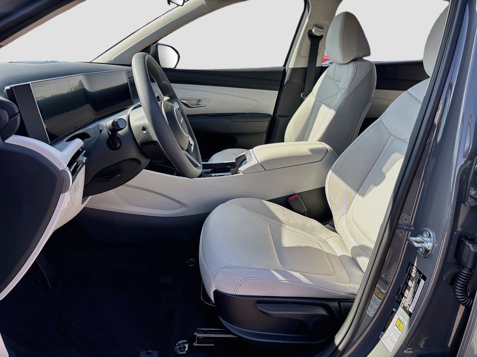 New 2026 Hyundai Tucson SE AWD/4WD image 5