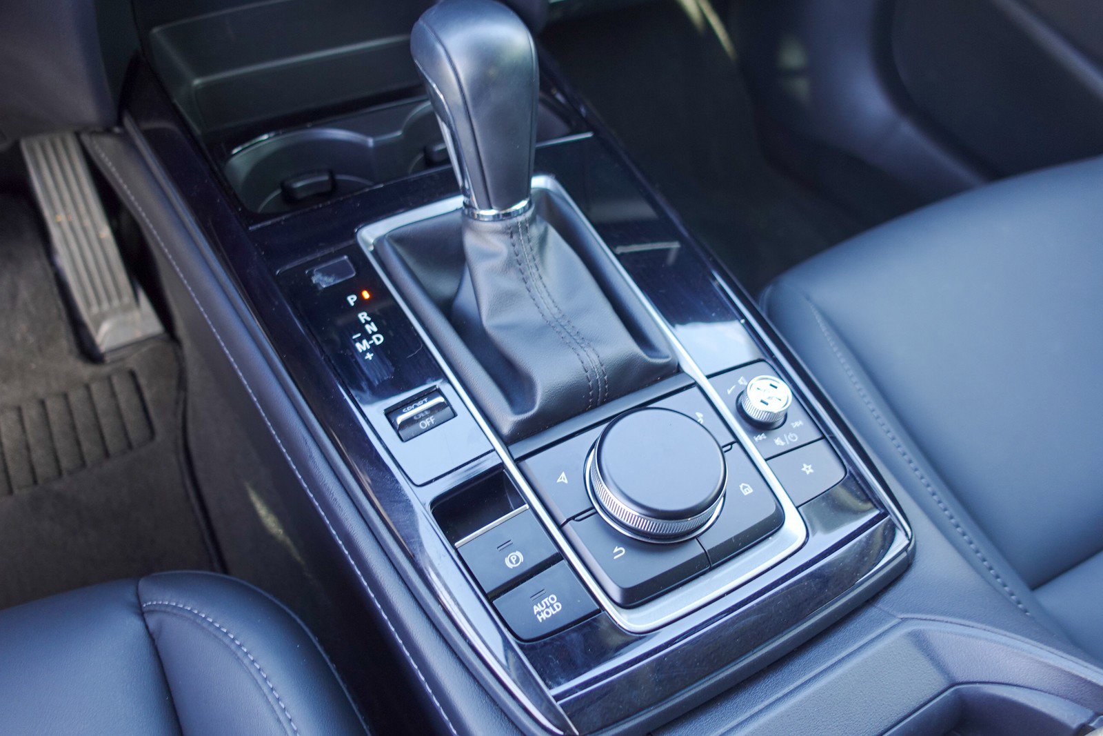 Used 2025 MAZDA CX-30 AWD 2.5 S w/ Select Sport Pkg image 18