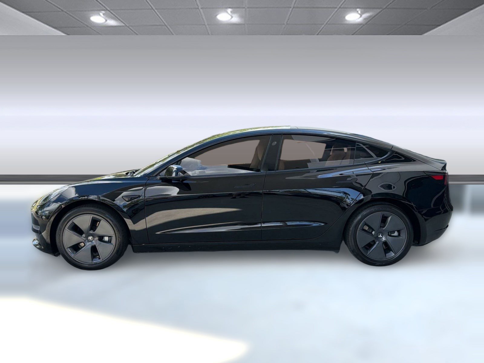 Used 2022 Tesla Model 3 Long Range AWD/4WD image 2