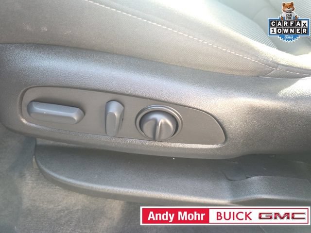 Used 2023 Chevrolet Traverse LT FWD image 29