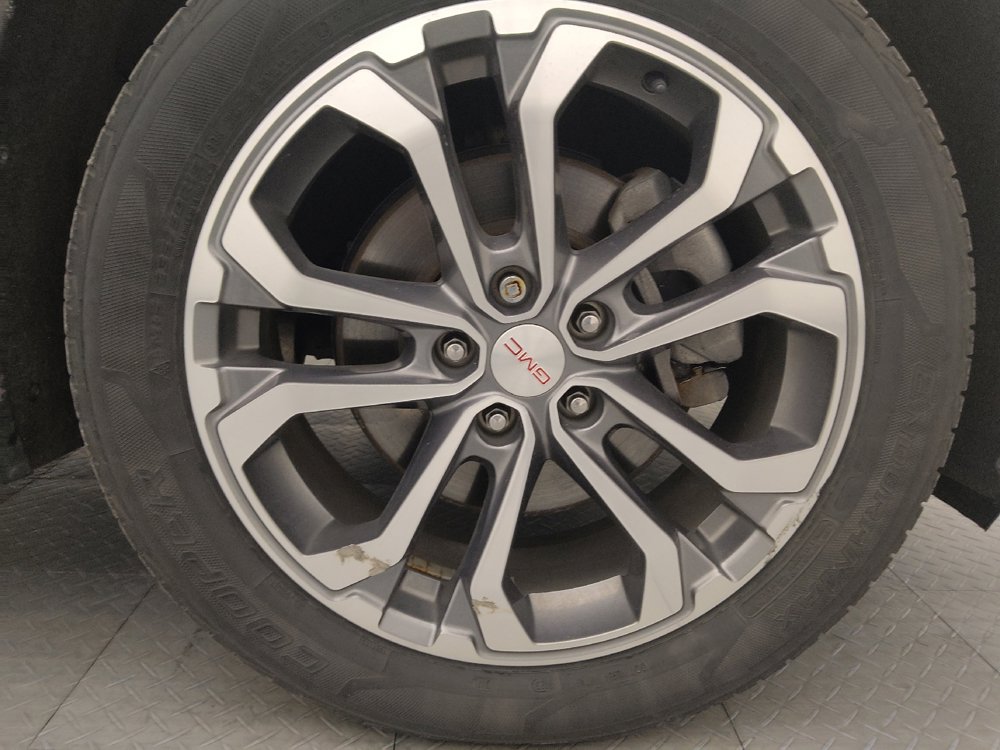 Used 2020 GMC Terrain SLT w/ Preferred Package image 31