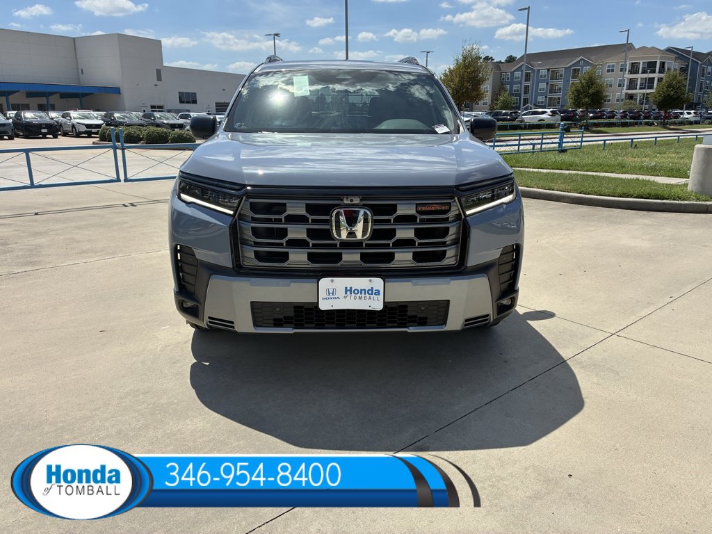 New 2026 Honda Pilot TrailSport image 2