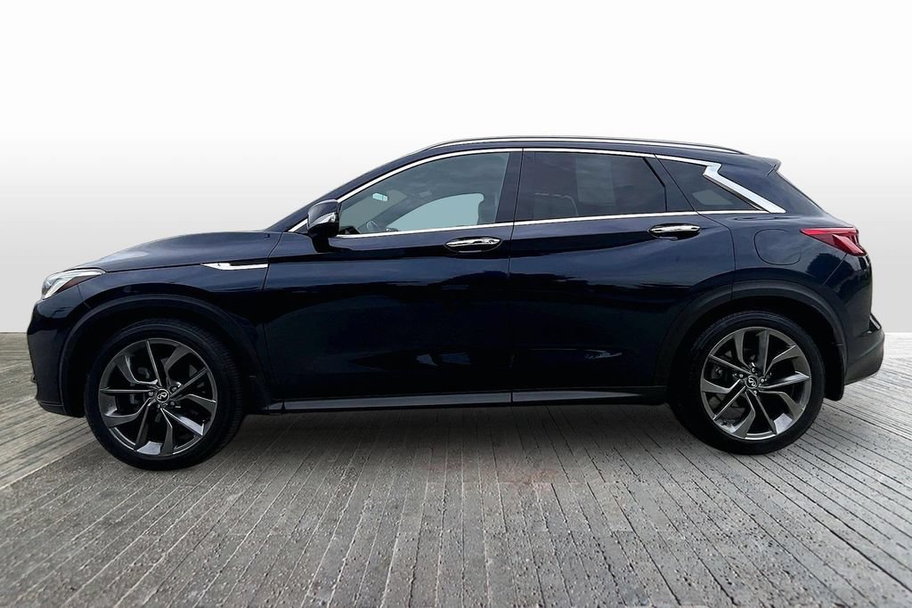 Certified 2019 INFINITI QX50 Essential w/ Sensory Package AWD/4WD image 4