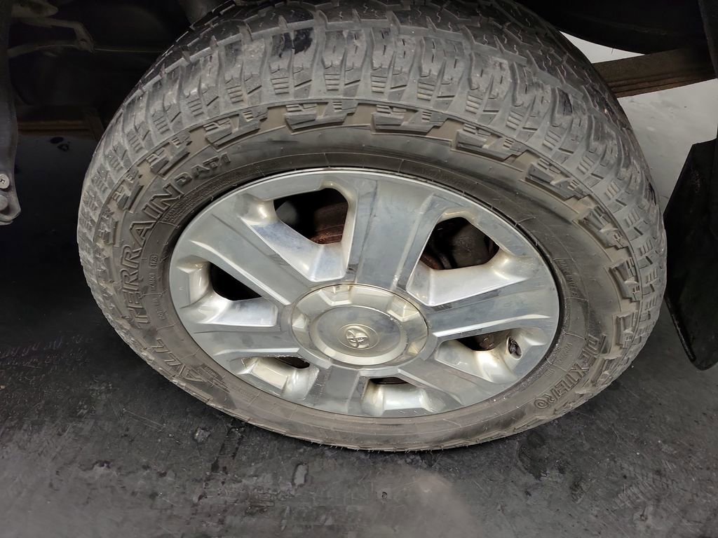 Used 2019 Toyota Tundra 1794 Edition AWD/4WD image 10