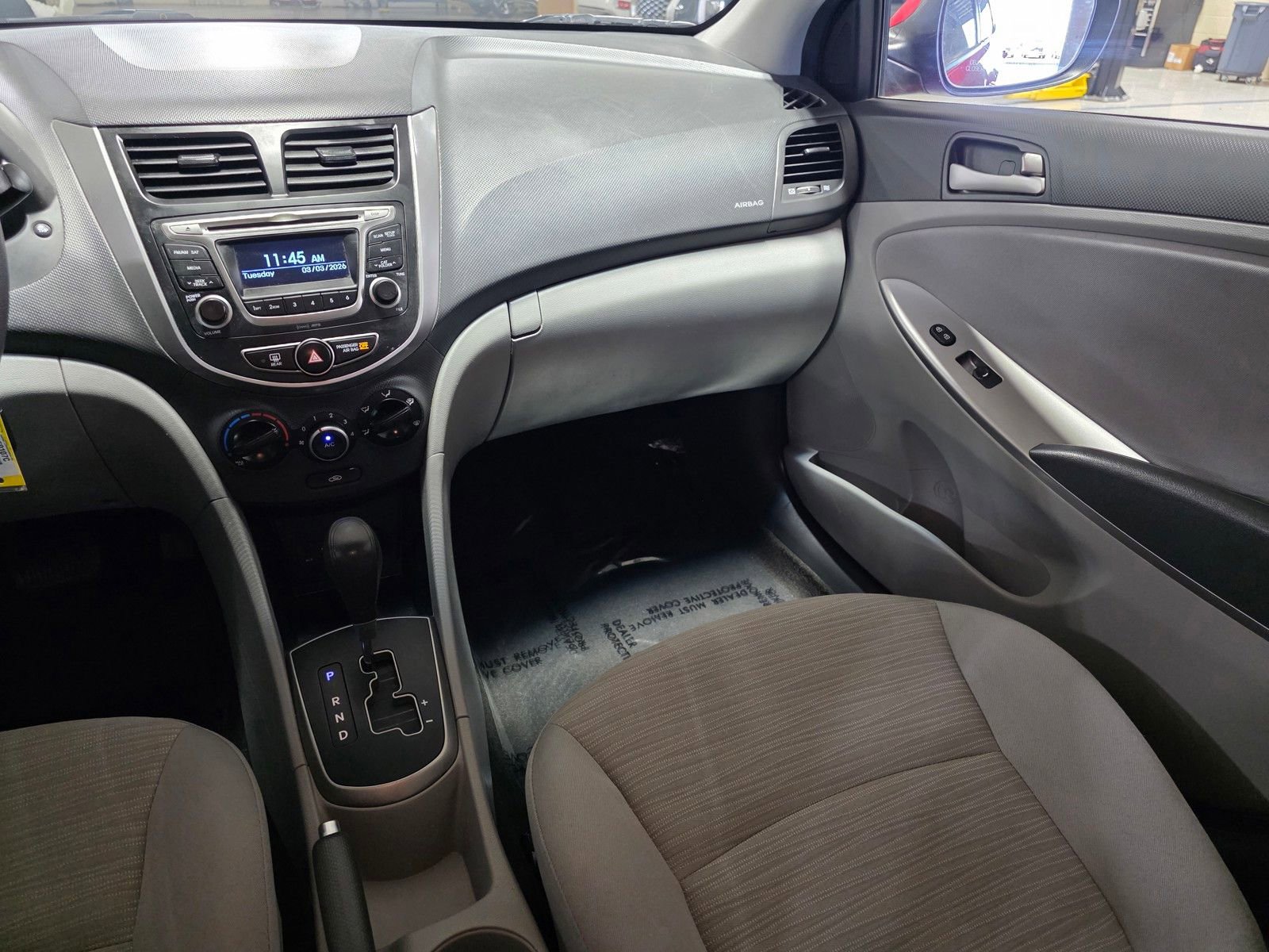 Used 2017 Hyundai Accent SE image 17