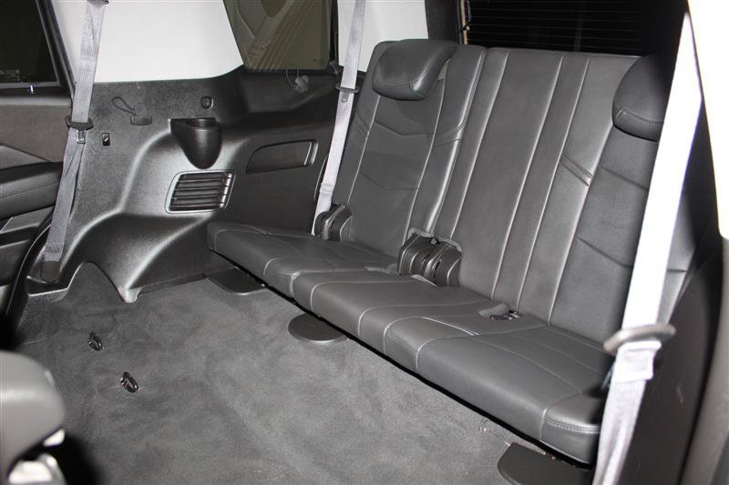 Used 2015 Cadillac Escalade Luxury AWD/4WD image 30